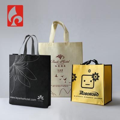 China Recyclable Nonwoven Custom Bag Factory Produces Folding Nonwoven Shopping Bag Nonwoven T Shirts Bag for sale