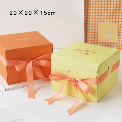 China Disposable Luxury Clear Bakery Cake Macaron Gift Box For Wedding Party Baby Shower Favors Cake Box White Cases With Clear Window for sale