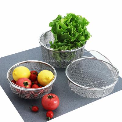 China Sustainable Stainless Steel Pot Steamer Basket With Vertical Handle for sale