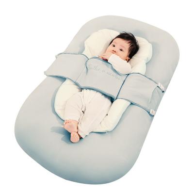 China Modern Portable Baby Sleep Nest Newborn Bed with Pillow Cotton Bed Hutch Travel Cot Baby Sofa for sale