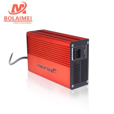 China Portable 600W surge protection 36V 15A battery charger lipo 25ah smart charger/lifepo4 36volt 15ah 20 ah for sale