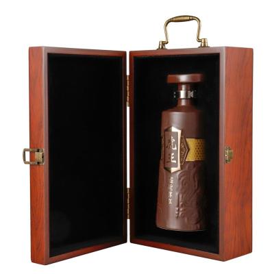 China Laser Logo Birch Wood Single Wine Bottle Wooden Wine Box Recyclable Custom Gift Packaging for sale