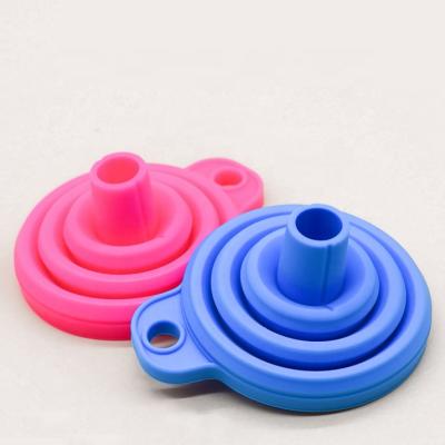 China Viable Wholesale Collapsible Silicone Funnel Food Grade Kitchen Silicone Collapsible Funnel For Powder Liquid Transfer for sale