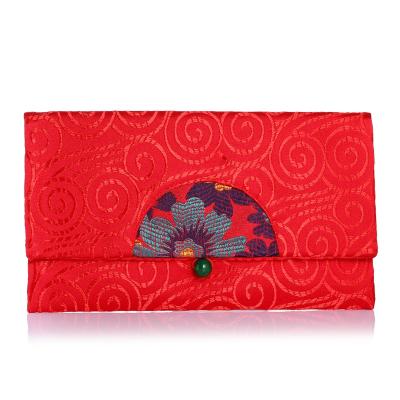 China Vintage Recyclable Wholesale Style Brocade Purse Bag New Year Silk Wallet Jewelry Pouch Gift Envelopes for sale