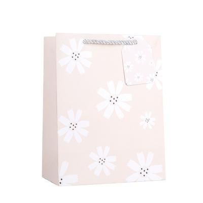 China Recyclable Manufacturer China wholesale party floral paper bags for flower gift bag daisy petals for sale