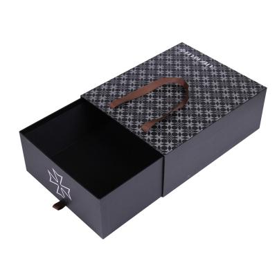 China Handmade Custom Label Printing Black Cardboard UV Coating Empty Shoe Box for sale