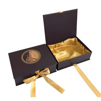 China Recyclable Large Fancy Clothing Box Gift Box Magnetic Closure Gift Box for sale