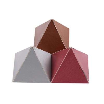 China Handmade Cute Triangular Pyramid Baby Shower Candy Gift Box Wedding Favors Candy Paper Box for sale