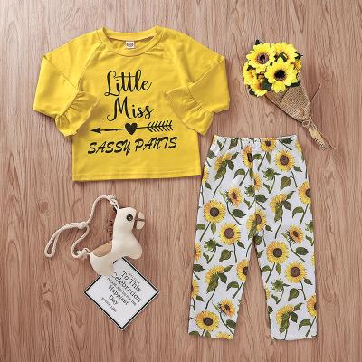 China Fall Bohemian Wholesale Autumn Trumpet Sleeve Yellow Sunflower Letter Print English Children Clothing Kids Clothes Set for sale