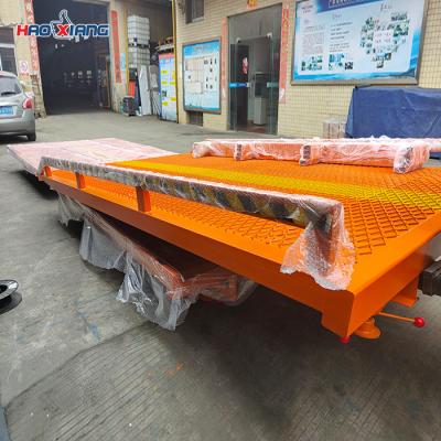 China 10T-20T mobiele laaddock mobiele werfbalk met anti-slip diamantpaneel Te koop