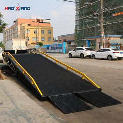 China 10 Tons Hydraulic Dock Ramp Car Steel Cargo Portable Yard Ramp for sale