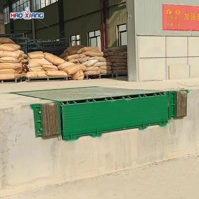 China 15 Tons Loading Dock Leveler Steel Dock Leveler Customizable for sale