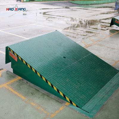 China Hydraulische elektrische dockplaat 10T Dock leveler voor scheepvaartcontainers Te koop