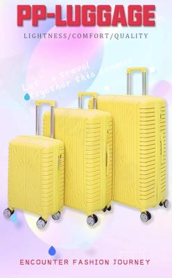 China Weighing Luggage Travel Bags Travel Bags Luggage PP Straps Bag PP Luggage for sale