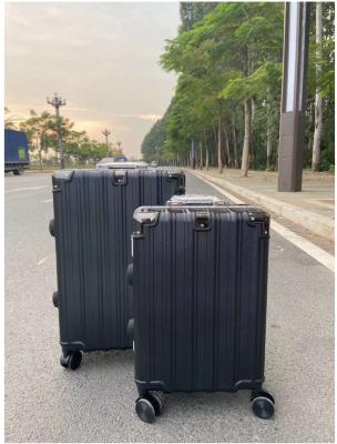 中国 Wholesale Products Good Price Aluminum Frame ABS - PC Case Suitcase Travel Luggage Set For Outdoors Made In Vietnam 販売のため