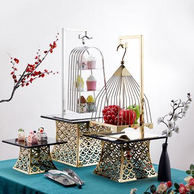 China Royal and Luxury Tableware Royal and Luxury Metal Cake Decorating Stand Cup Birdcage Cake Stand Display for sale