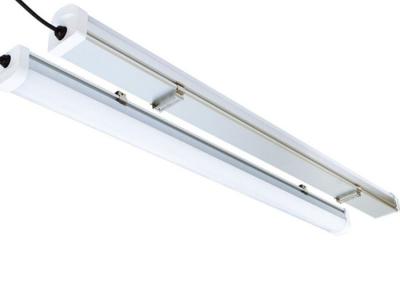 Chine Tri lumière de la preuve LED de 8FT, tri lampe 100-480V de preuve de 120 watts pour des garages à vendre