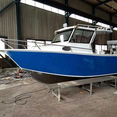 China 6.25m Aluminum Length Outdoor Water Sports Speed ​​Boat Motor Outdoor Fishing Yacht for sale