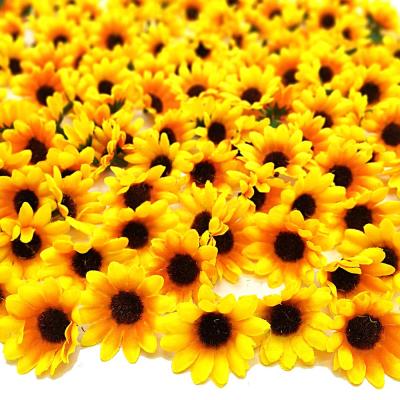 China Hot Wholesale Artificial Handmade Bag 10pcs Sun Flower Head Sunflower Wedding Decoration for sale