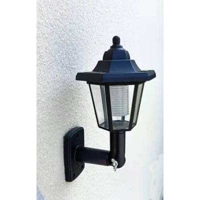 China Fashionable Solar Powered Wall Mount LED Lamp Garden Light for sale