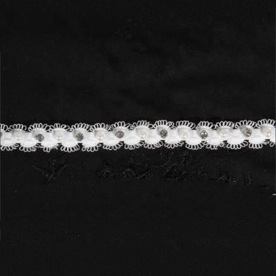 China Crystal Rhinestone Pearl Trim Ribbon beaded by Kavatar workable for bride dress for sale