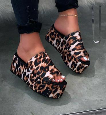 China Amazon Leopard Shoes Women's Sandals Fashion Trend Print Wedge Thick-soled Women's Sandals for sale