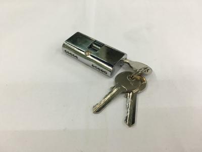 China 54mm Small Oval Shape Double Zinc Cylinder Lock with 3 iron normal keys Surface finish CP for sale