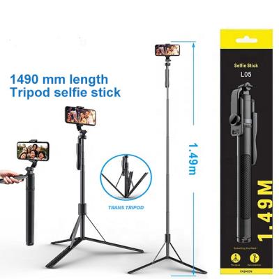 China Fold 2021 New Design 360 Rotate Wireless Shutter Selfie Stick With Long Tripod Stand 1490mm Length Extendable Selfie Stick for sale