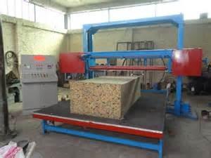 China Automatische Horizontale het Bladsnijmachine 25m/Min van Pu/van de Spons Te koop