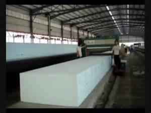 China Línea de producción de esponjas para la fabricación de esponjas totalmente automática y 4m x 3.2m x 3.2m Stirs Mix Rack 17.5m x 2.4m x 1.2m Túnel de secado 16.9m en venta