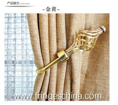 China High quality classical customized metal zinc alloy curtain hooks for home decorations for sale