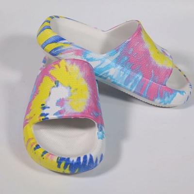 China New Design Trend Fashion Fashion Women's Digital Printing Slippers Can Customized for sale