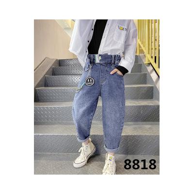 China Color Fade Proof New Design Kids Fall Boys Pants Fashions Light Blue Loose Kids Jeans Denim Pants for sale