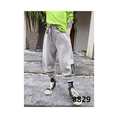 China Color Fade Proof Hot Selling Street Boys Simple Jogging Clothes Comfortable Leisure Sports Kids Sports Kids Sweatpants for sale