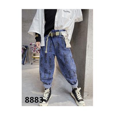 China Children's Spring Color Fade Proof Promotional Children's Clothing Boys' Pants New Big And Loose Letter-Printed Autumn Children's Jeans Pants for sale