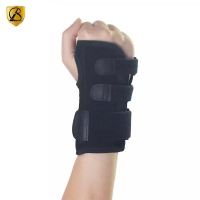 China Durable Copper Brace Breathable Adjustable Sweat Absorb Sports Wrist Hand Support Brace For Tennis, Fitness, And Other Sports Activities for sale