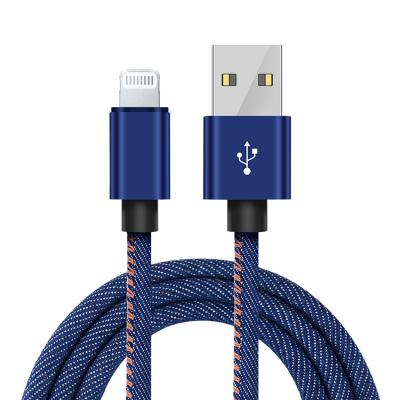 China 5V 2A saída USB 2.0 cabo de carregamento trançado 1M USB para relâmpago / Android / tipo C à venda