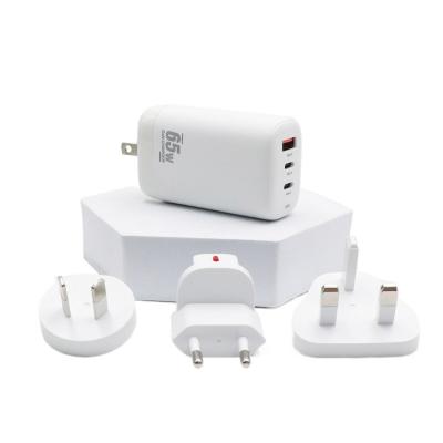 China 2025 LX-Marca 65W Puertos triples de carga rápida cargador de pared doble tipo C y único uSB Un bloque de cargador para tablets teléfonos en venta