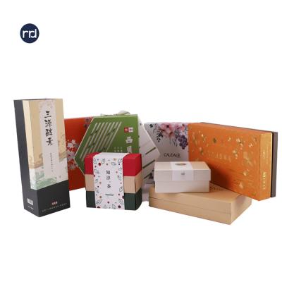 China Materials RR Donnelley CustomClassic Simple Design Recycled Fashionable Takeout Boxes for sale