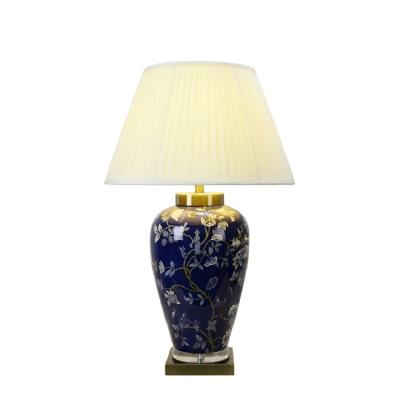 China Wholesale Chinese Antique Luxury Modern Home Decorative Porcelain Bed Base And Shade Living Room Ceramic Table Lamp For Decor for sale