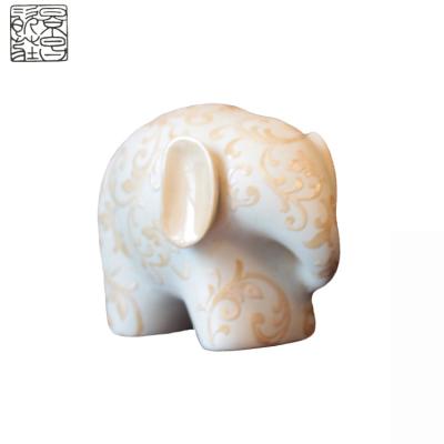 China China Best Selling Ceramic Animal Figure Porcelain Elephant Statue for sale