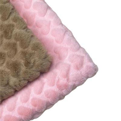 China Made-To-Order Shrink-Resistant Emboss 100 Polyester Rabbit Like Plush Embossed Cloth Fabrics For Clothing Mattress for sale