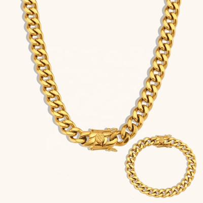 China Waterproof Chunky Chain Necklace 18k Gold Plated Jewelry Set Waterproof Cuban Chain Necklace Bracelet for sale