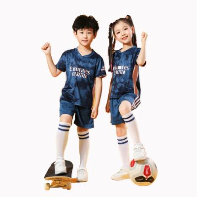 China Quick-drying wholesale cheap price kids soccer jersey set customized LOGO club soccer uniforms work out daily gym wears for kids for sale