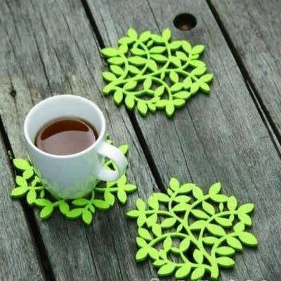 China Sustainable Green Leaf Shaped Laser Felt Coaster Cup Mat For Beverage Accessories for sale