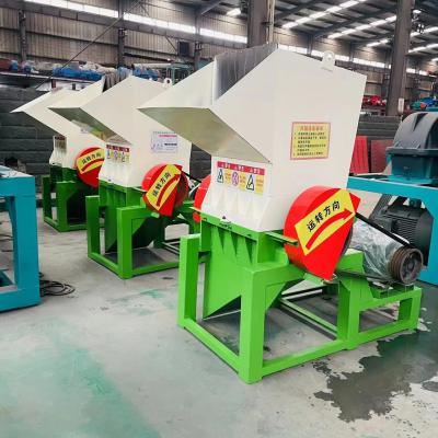 China Multifunctional 2024 Power Sellers Waste Car Bumper Crusher for Plastic Recycling for sale