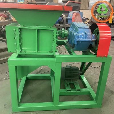 China 1380*800*1400mm Scrap Heavy Melting Pvc Hdpe Pp Pet Scrap Dual Shaft Single Motor Shredder for sale