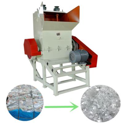 Chine 500-800 kg/h Capacité de production Machine de déchiquetage de plastique pour le concasseur de caoutchouc puissant à vendre