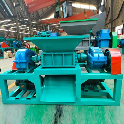 China 22 kW Leistung Plastik-Schredder Maschine für Twin Shaft Twin Motor Design Fahrradreifen zu verkaufen