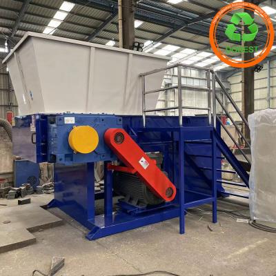 China Stoffen Kleding Recycling Eenastig versnipper met multifunctioneel gewicht KG 4000 kg Te koop